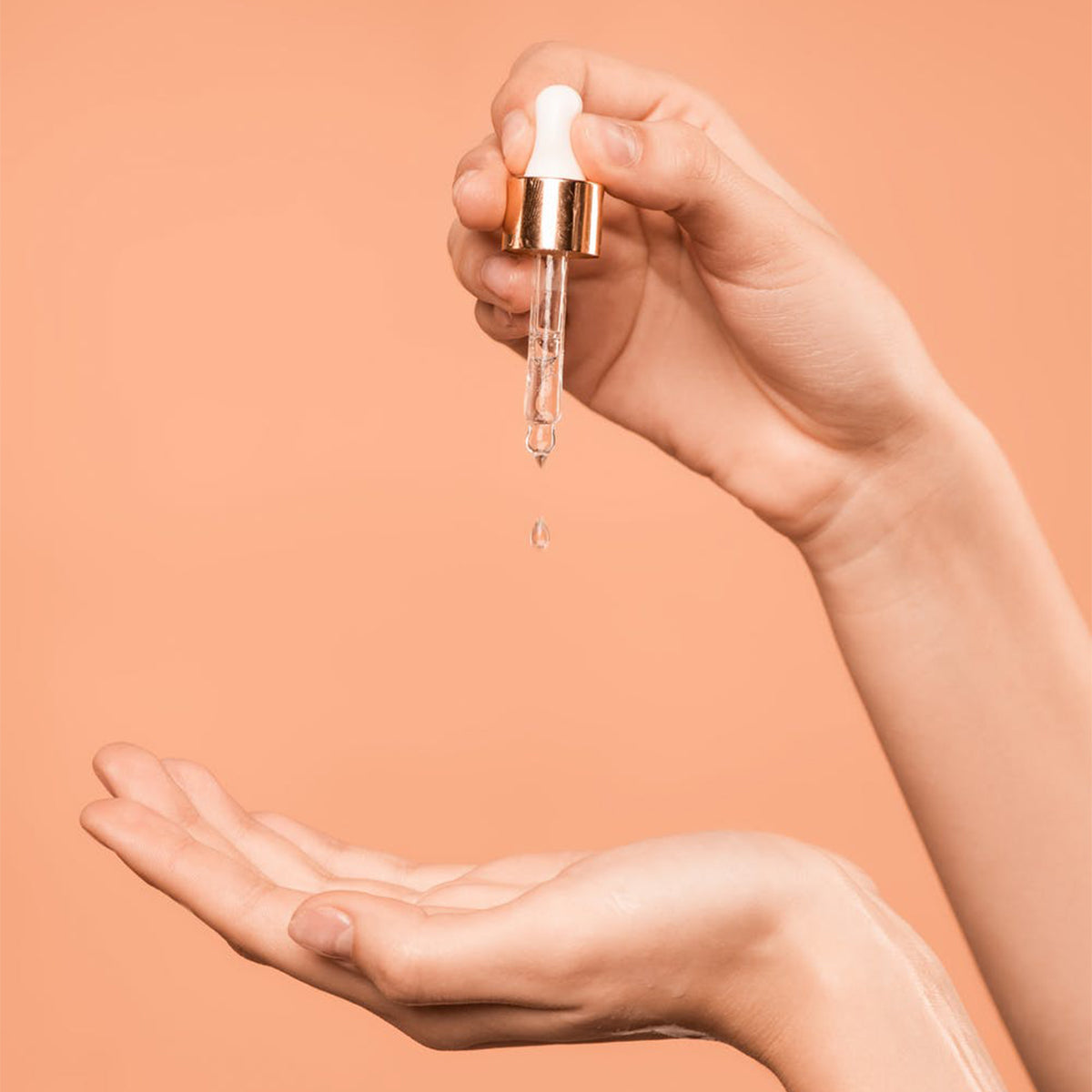 护肤步骤科普-先用保湿水还是精华液？