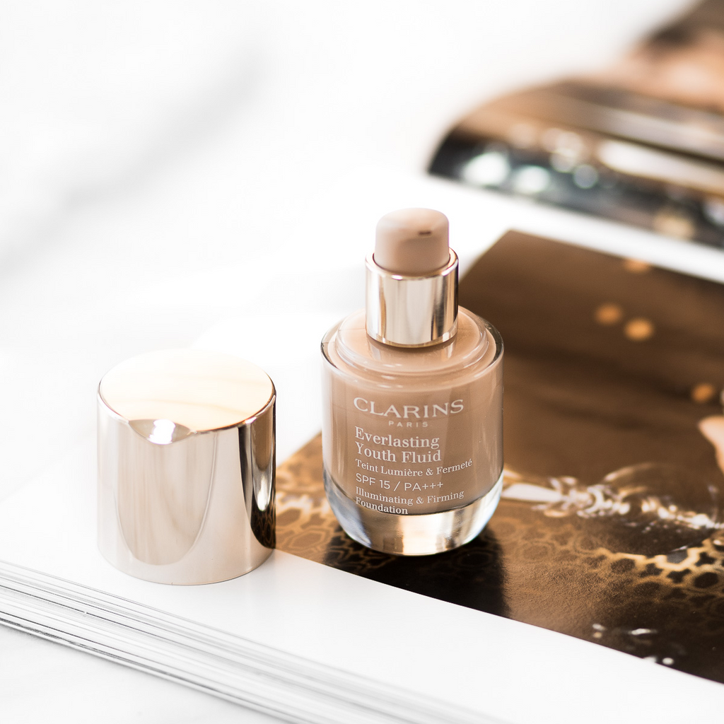 娇韵诗 焕颜紧致光感粉底液